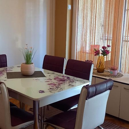 Apartment Biljana โอครีด ภายนอก รูปภาพ