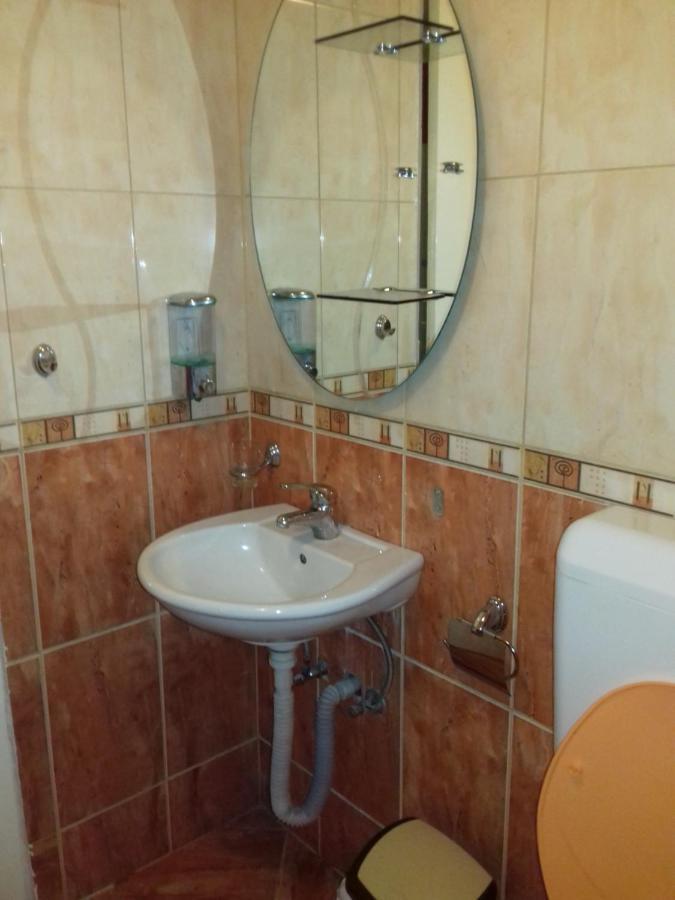 Apartment Biljana โอครีด ภายนอก รูปภาพ