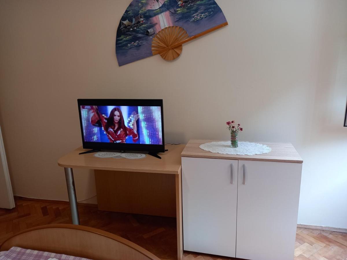 Apartment Biljana โอครีด ภายนอก รูปภาพ
