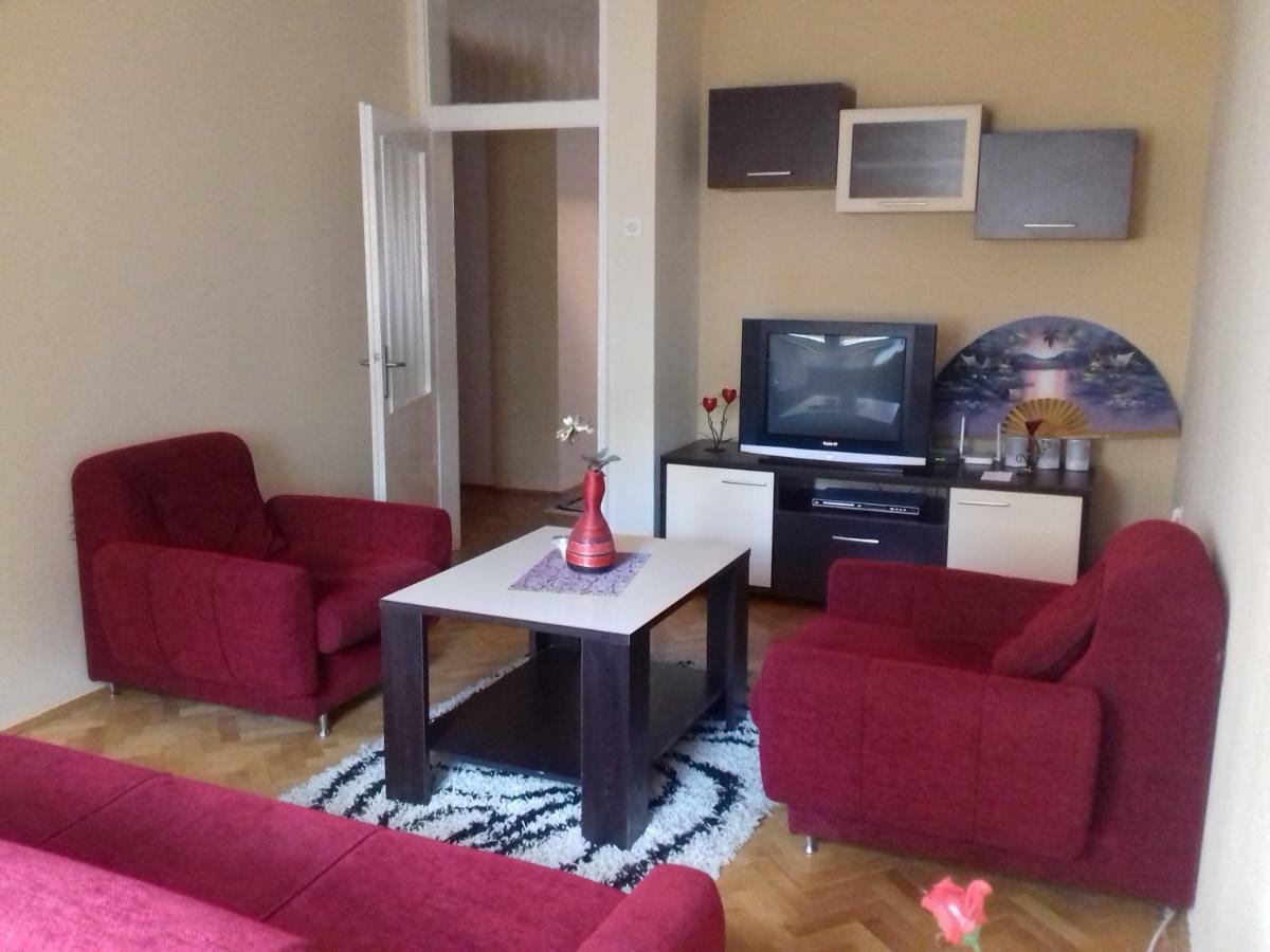 Apartment Biljana โอครีด ภายนอก รูปภาพ